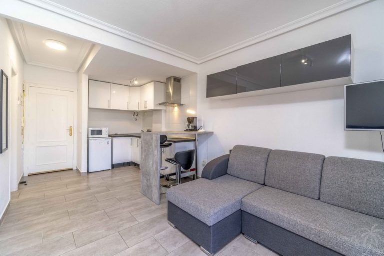 Uw slimme Appartement in LA MATA bij zee zandstrand mooi zwembad en winkels - Afbeelding 5