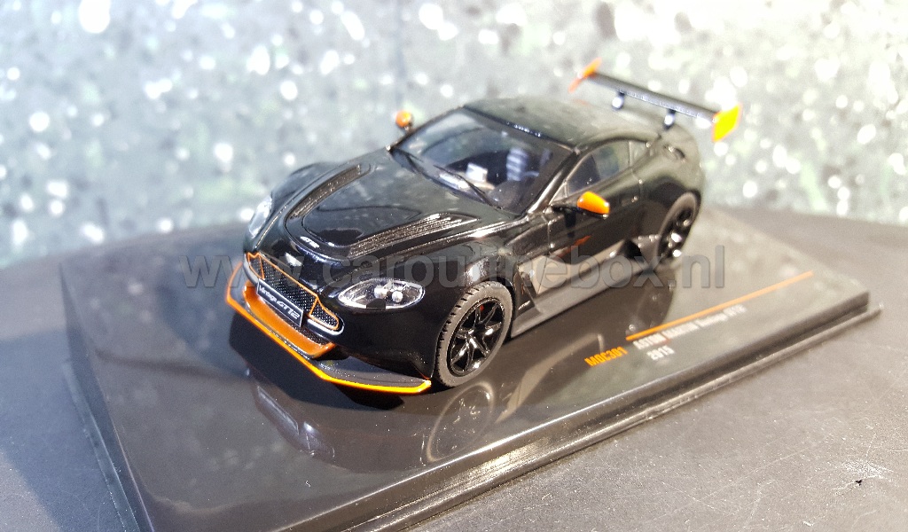Aston Martin Vantage GT 12 zwart 1:43 Ixo - Afbeelding 2