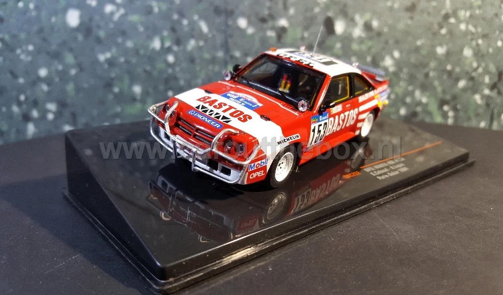 Opel Manta 400 #153 BASTOS 1:43 Ixo - Afbeelding 3
