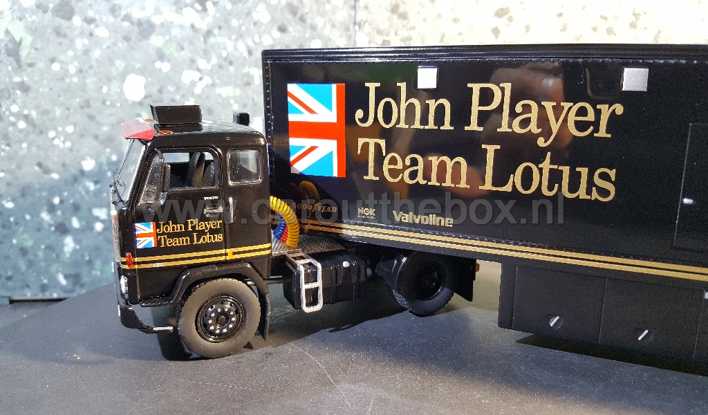 Volvo F88 JOHN PLAYER TEAM LOTUS 1:43 Ixo - Afbeelding 3