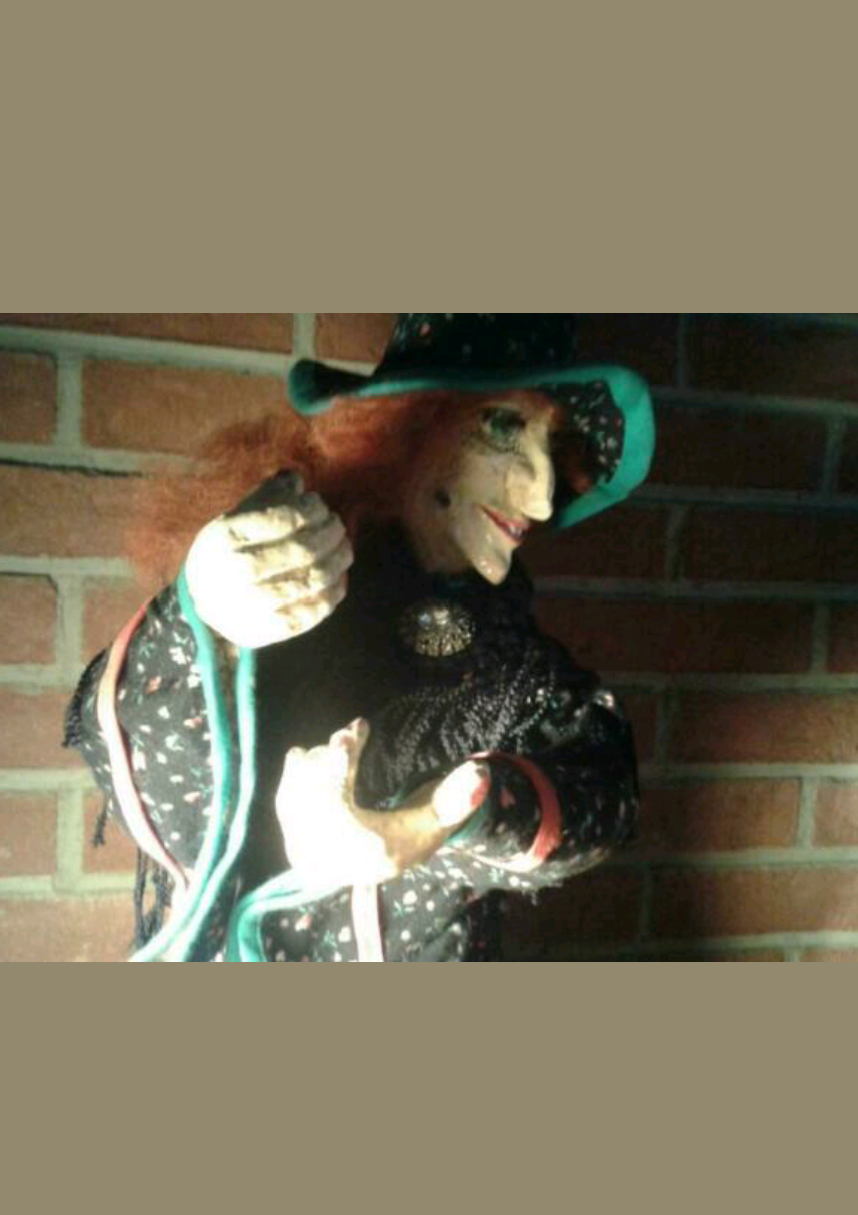 Oude heks van papier mache - Afbeelding 6