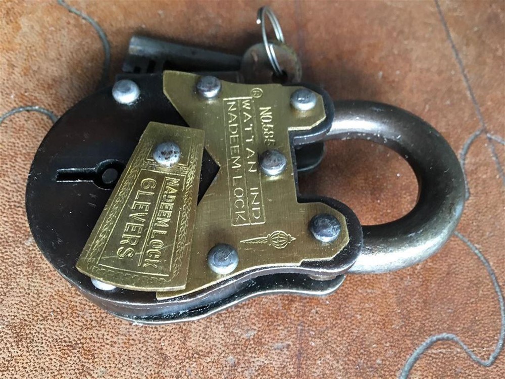 Antiek hangslot - ''Nadeem 6'' zwart. messing-ijzer - Afbeelding 4
