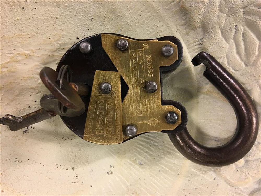 Antiek hangslot - ''Nadeem 6'' zwart. messing-ijzer - Afbeelding 5