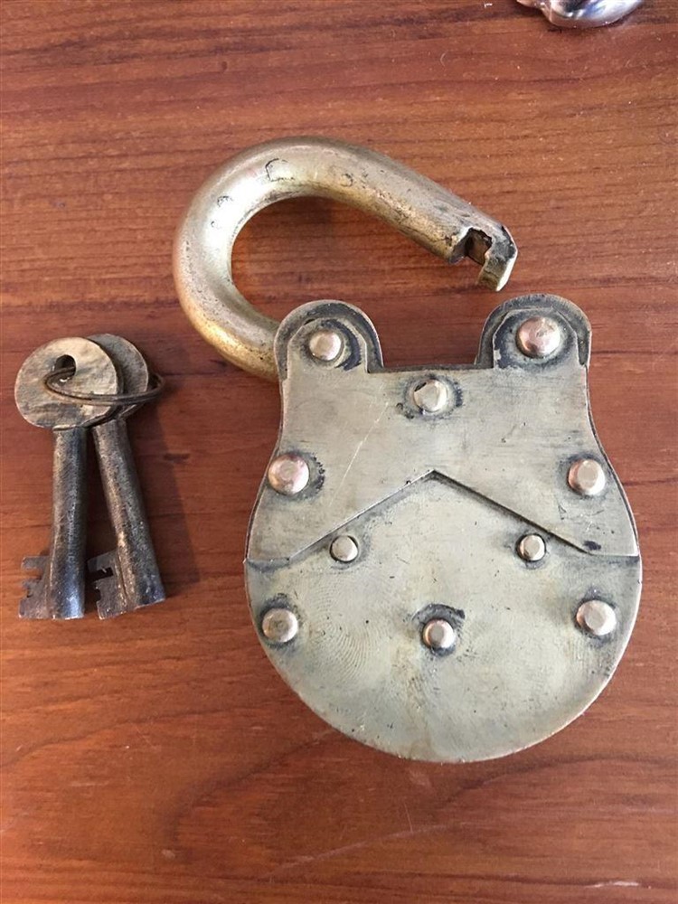 Antiek hangslot - ''Nadeem'' 6 levers - Afbeelding 4