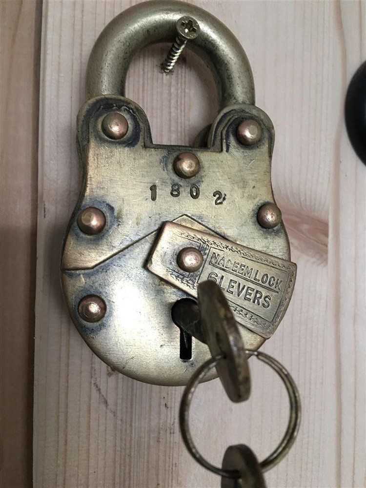 Antiek hangslot - ''Nadeem'' 6 levers - Afbeelding 7