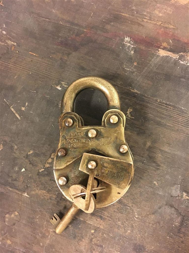 Antiek hangslot - ''Nadeem'' 5 levers - Afbeelding 3
