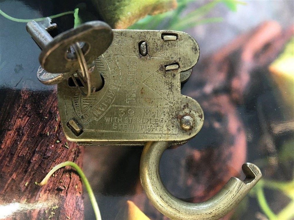 Antiek hangslot - ''National' 39MM, messing. - Afbeelding 4