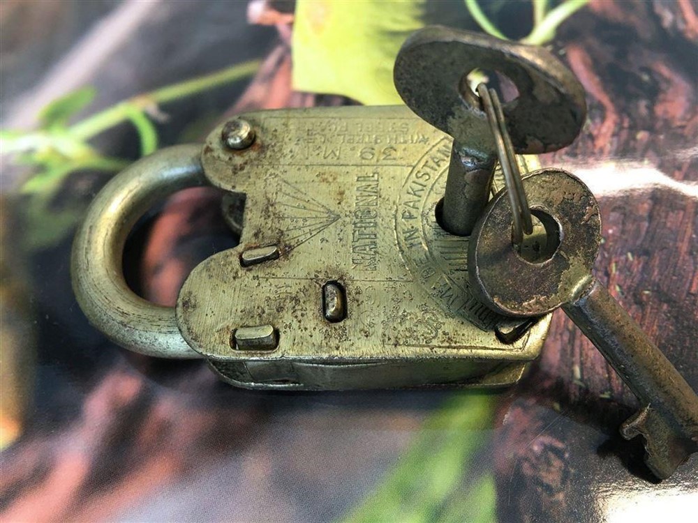 Antiek hangslot - ''National' 39MM, messing. - Afbeelding 6