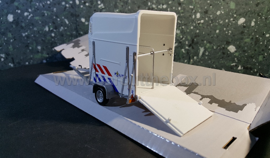 Paarden trailer POLITIE 1:43 Cararama - Afbeelding 4