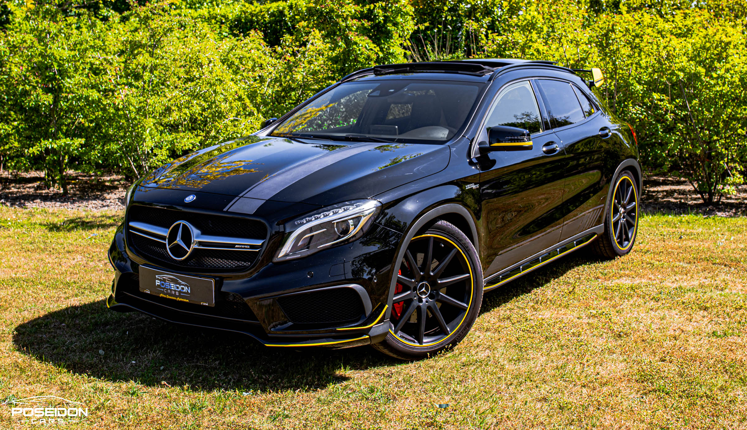 Mercedes-Benz GLA45 AMG Yellownightedition / Panoramadak Alcantara / A.Camera / Facelift 381PK / VOL