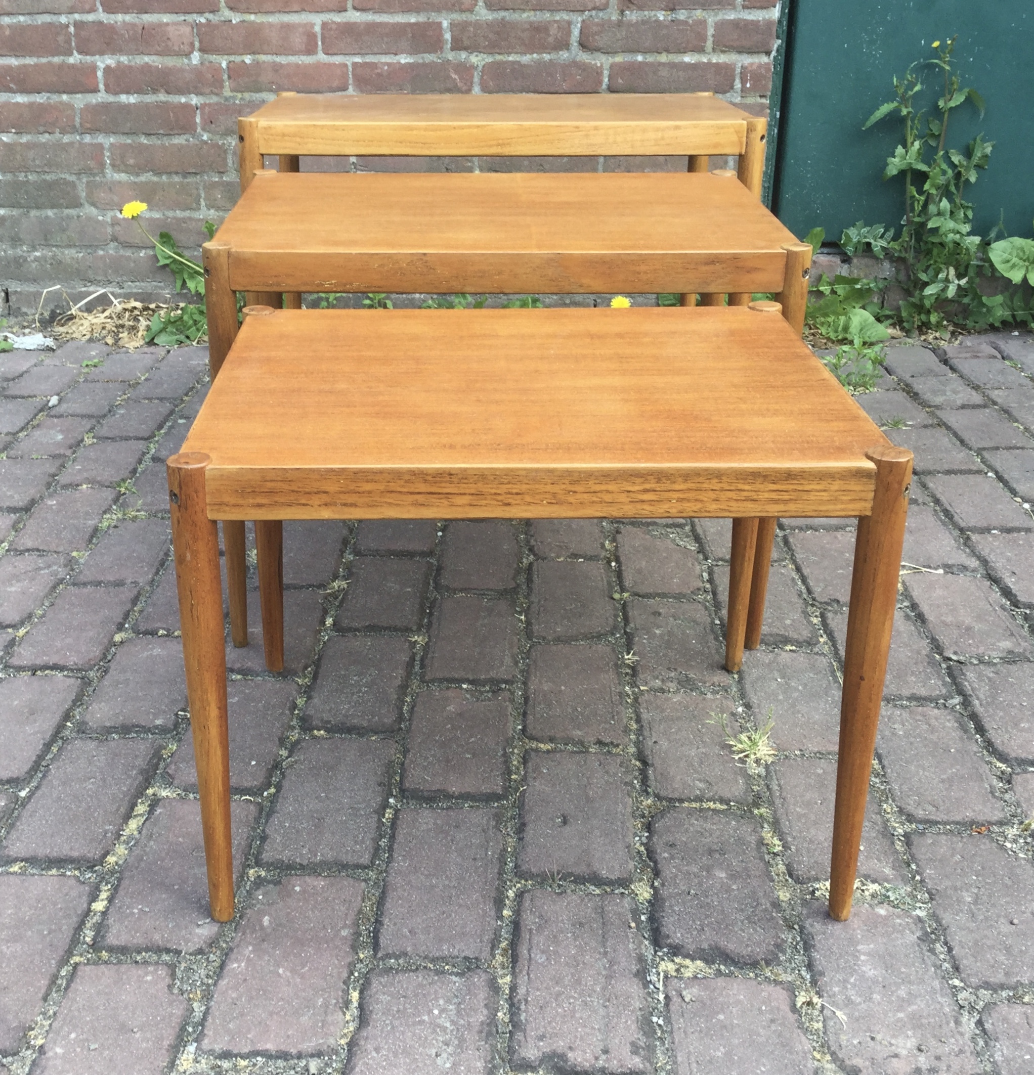 Verkocht ♥️ Mooie vintage mimiset, nestingtables, bijzettafeltjes