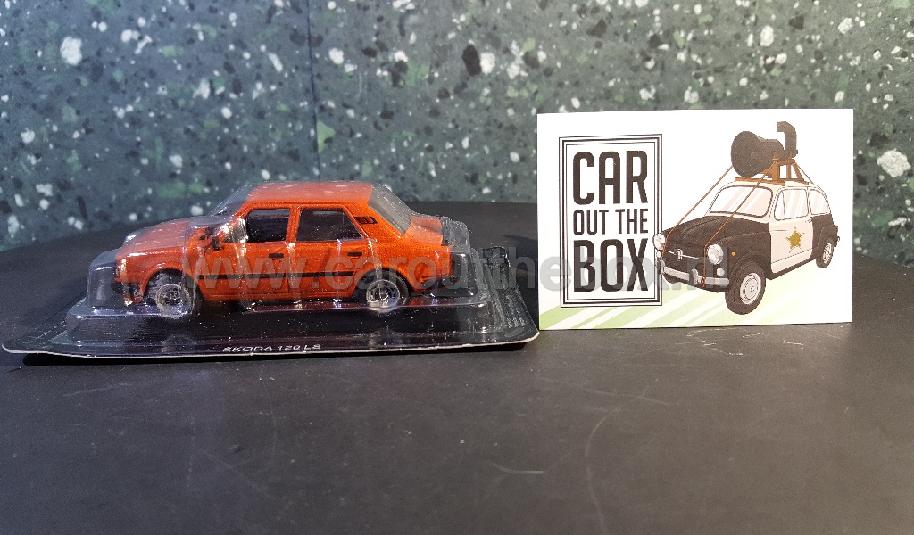 Skoda 120 LS oranje 1:43 Atlas - Afbeelding 4