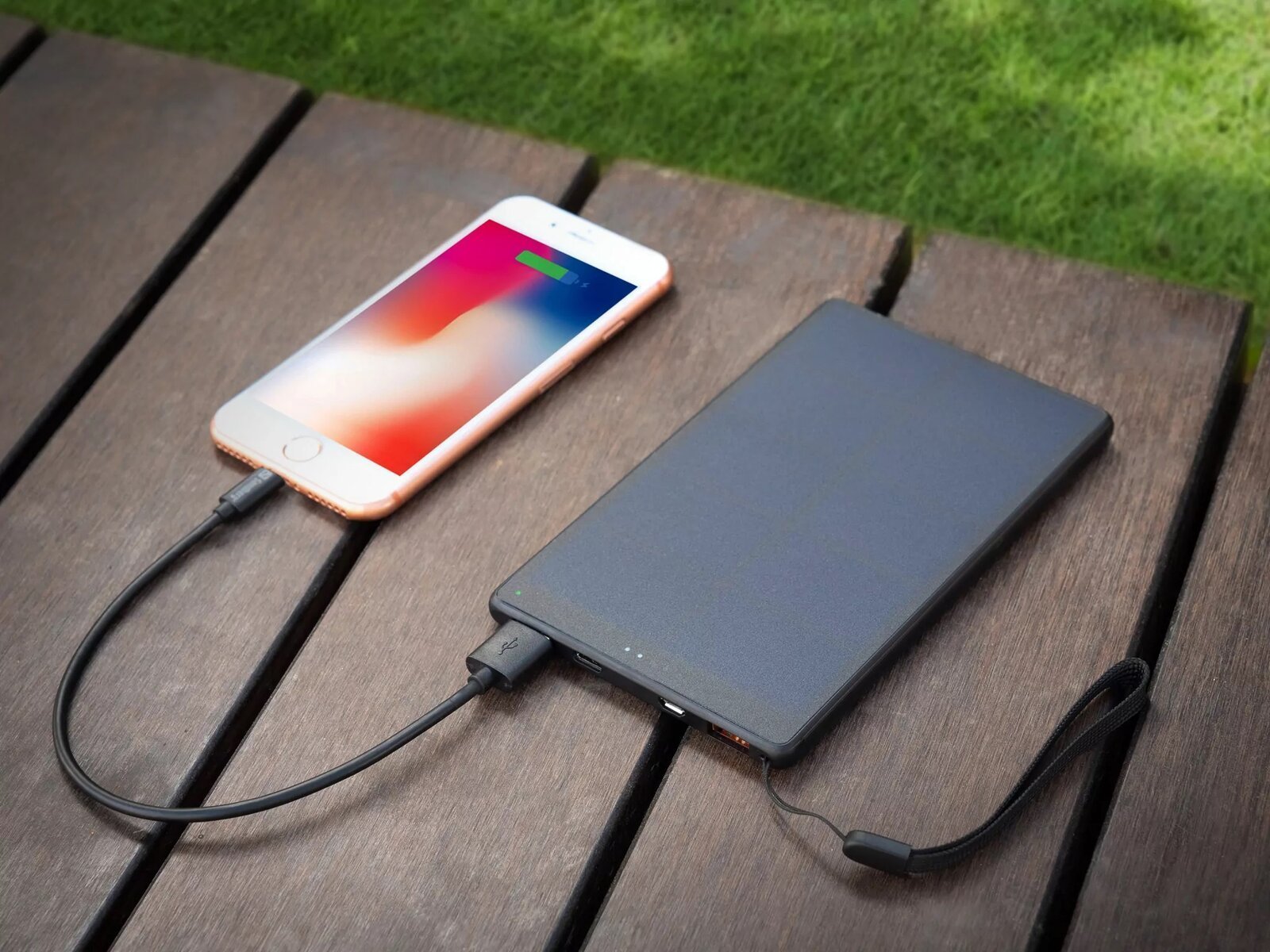 Urban Solar Powerbank 10000 opladen 4x accu smartphone - Afbeelding 5