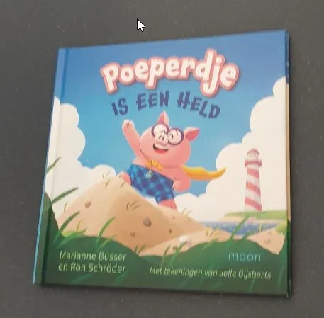 Poeperdje is een held Marianne Busser & Ron Schroder - nr. 1