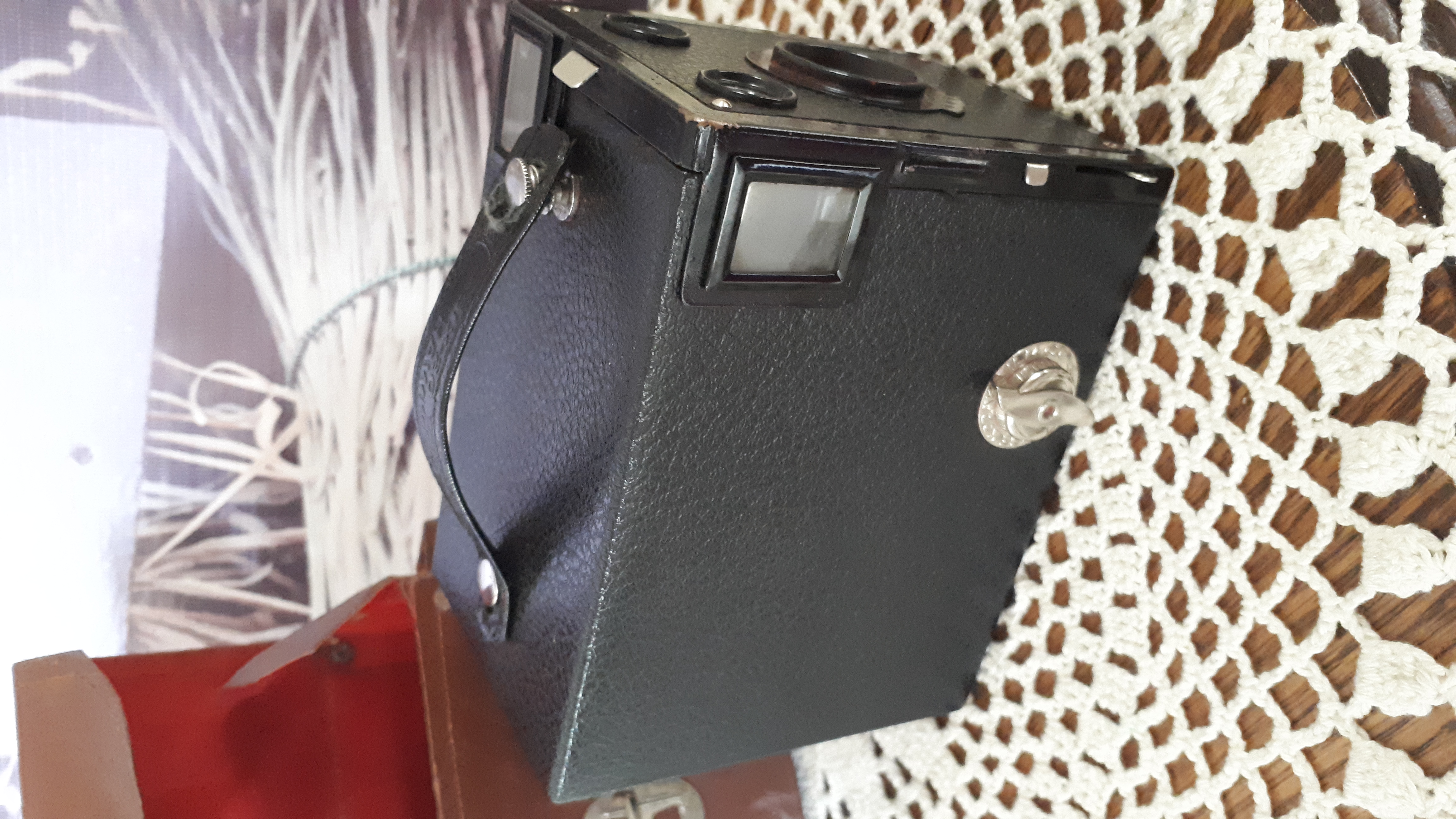 Oude Foto Box Camera Kodak Target Hawk Six, jr. 30 incl tasje - Afbeelding 5