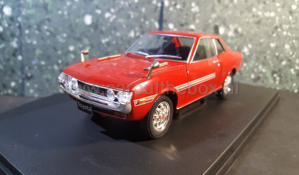 Toyota Celica GT rood 1:24 Whitebox - Afbeelding 2