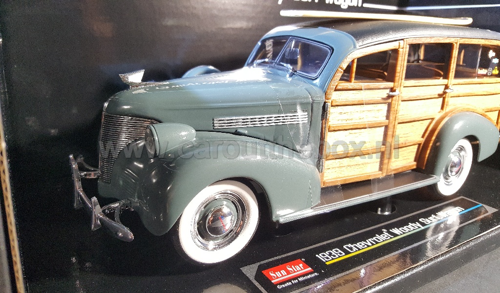 1939 Chevrolet WOODY surf wagon 1:18 Sunstar - Afbeelding 3