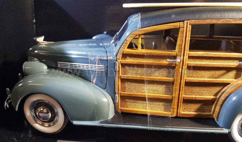 1939 Chevrolet WOODY surf wagon 1:18 Sunstar - Afbeelding 4