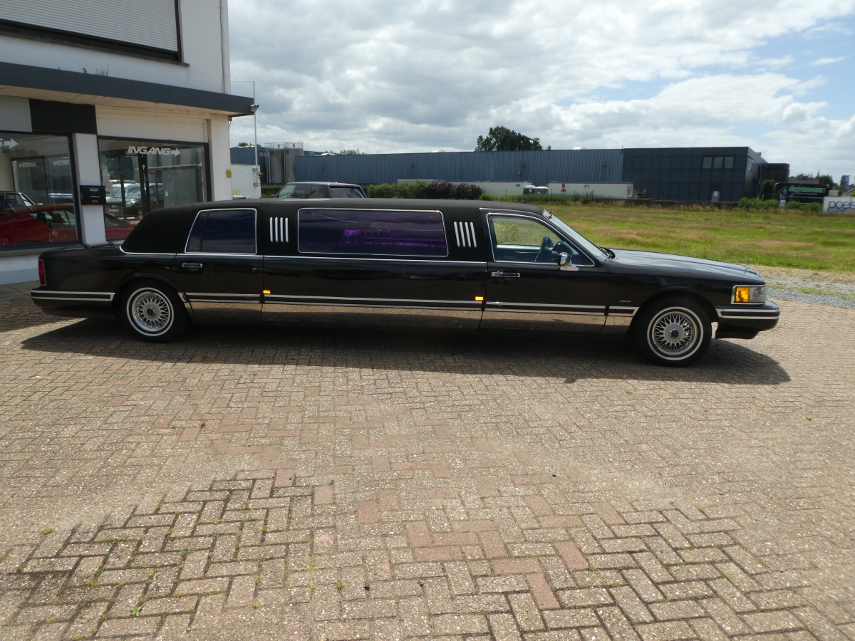 Lincoln Town Car Limousine Oldtimer - Afbeelding 2