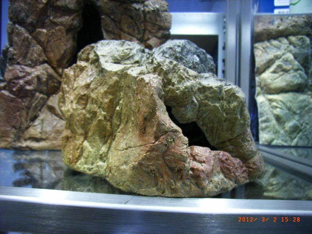Mooie Polyester sierrotsen voor aquarium. - nr. 1