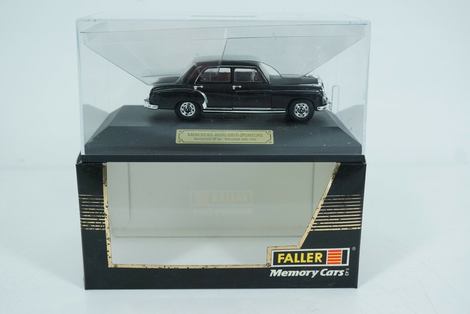 1:43 Faller 4321 Mercedes Benz 220 S W180 1956-1959 zwart - nr. 1