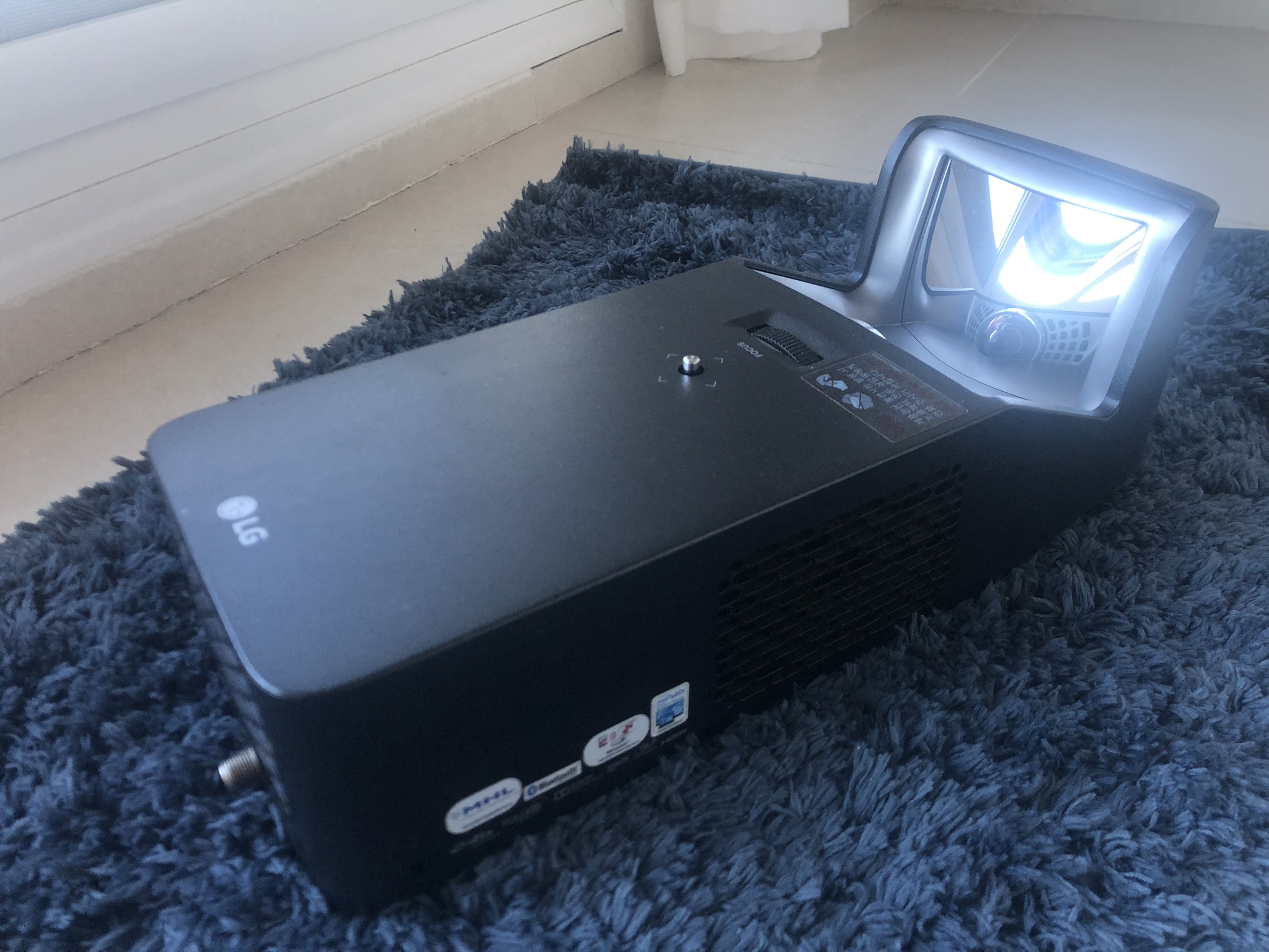 Ultra Short Throw LED Home Theater Projector LG PF1000U ZGAN - nr. 1