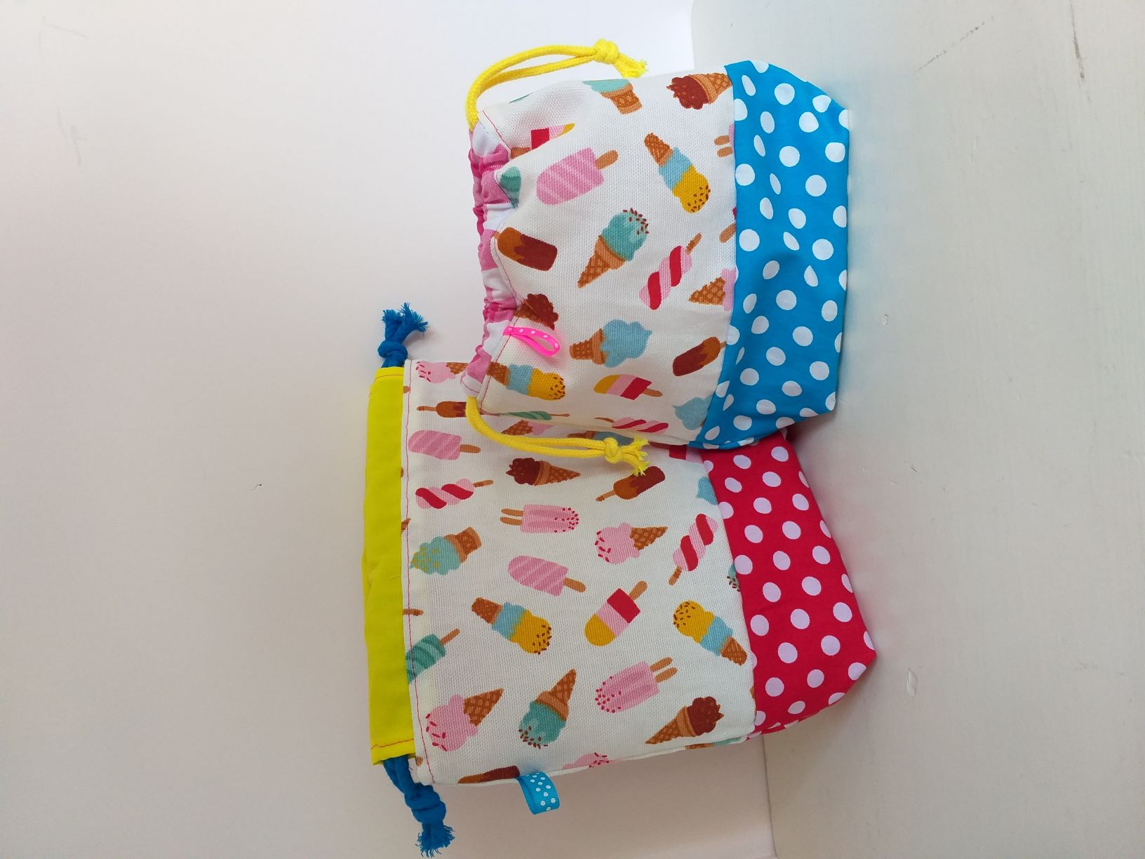 set van 2 projectbags mini en midi met vrolijke ijsjes