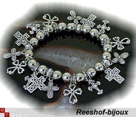 Super leuke bedelarmband!