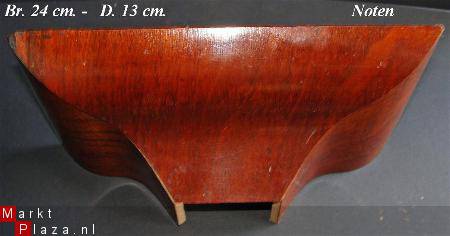 === Onderstuk regulateur = gebruikt === 3204